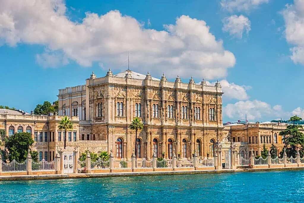 Ottoman Palaces in Istanbul